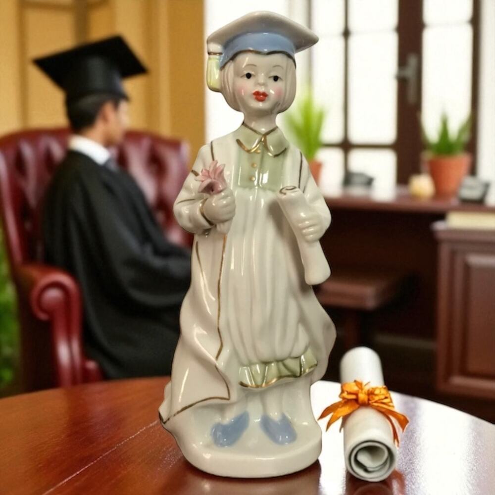 VTG Ceramic White Goldtone Graduation Figurine Unmarked With Diploma & Rose